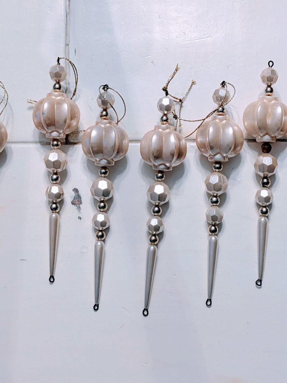 VTG Set 8 Finial Cream Gold Beaded Icicle Christmas Ornaments 6" Fluted Retro